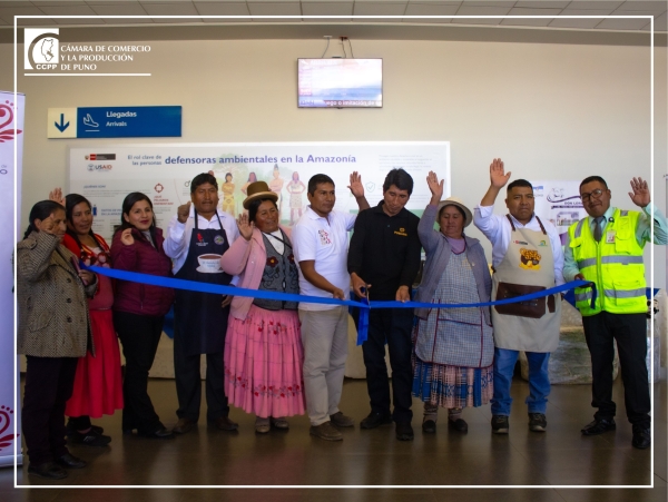 FERIA UNKO PROMUEVE PRODUCTOS LOCALES EN EL AEROPUERTO INCA MANCO CÁPAC POR SEMANA SANTA